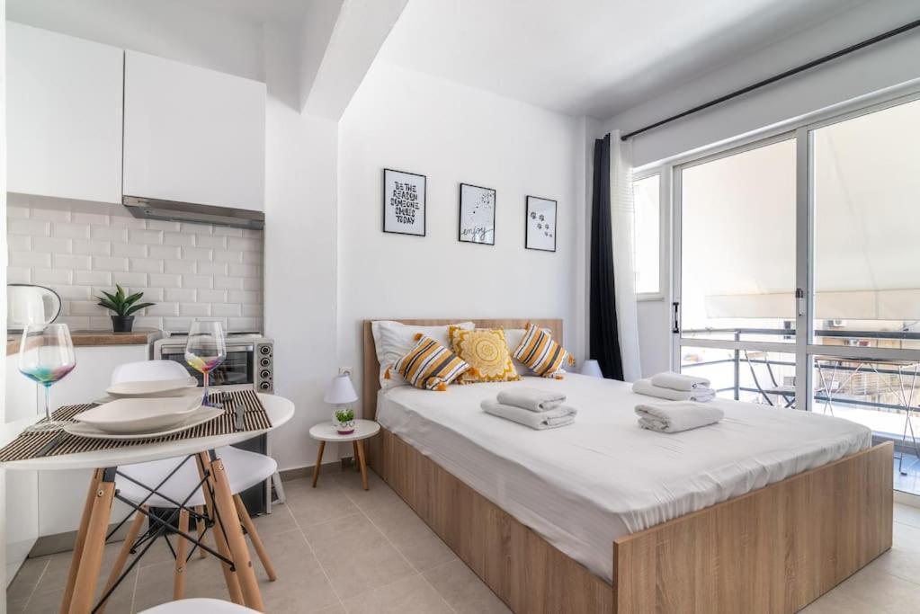 New Studio In The Heart Of City Center Ираклио Екстериор снимка