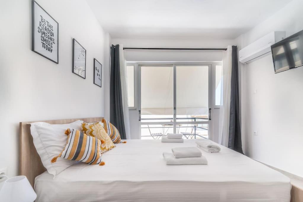 New Studio In The Heart Of City Center Ираклио Екстериор снимка