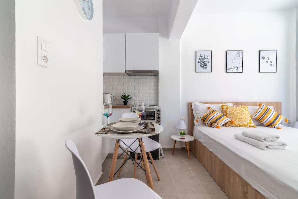 New Studio In The Heart Of City Center Ираклио Екстериор снимка
