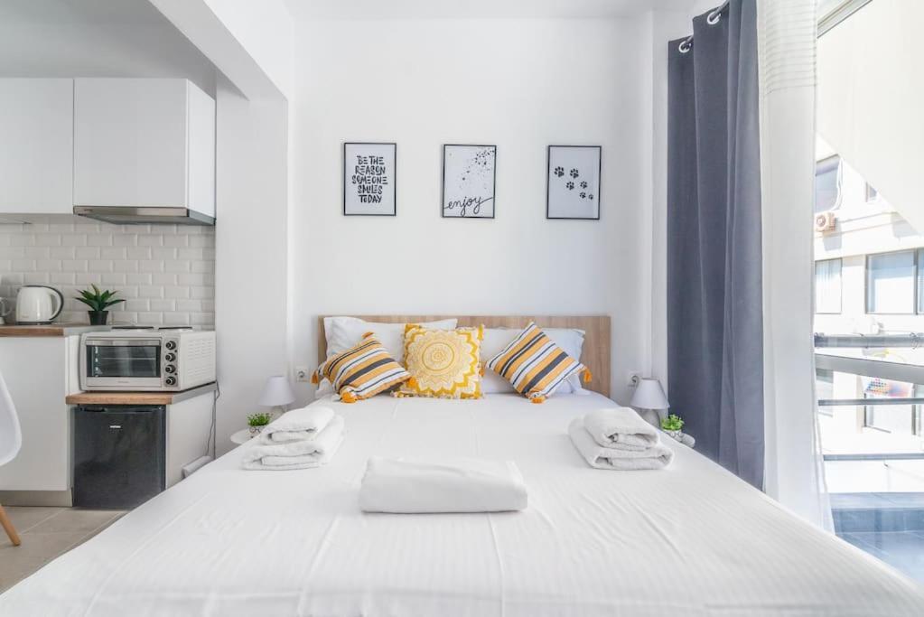 New Studio In The Heart Of City Center Ираклио Екстериор снимка